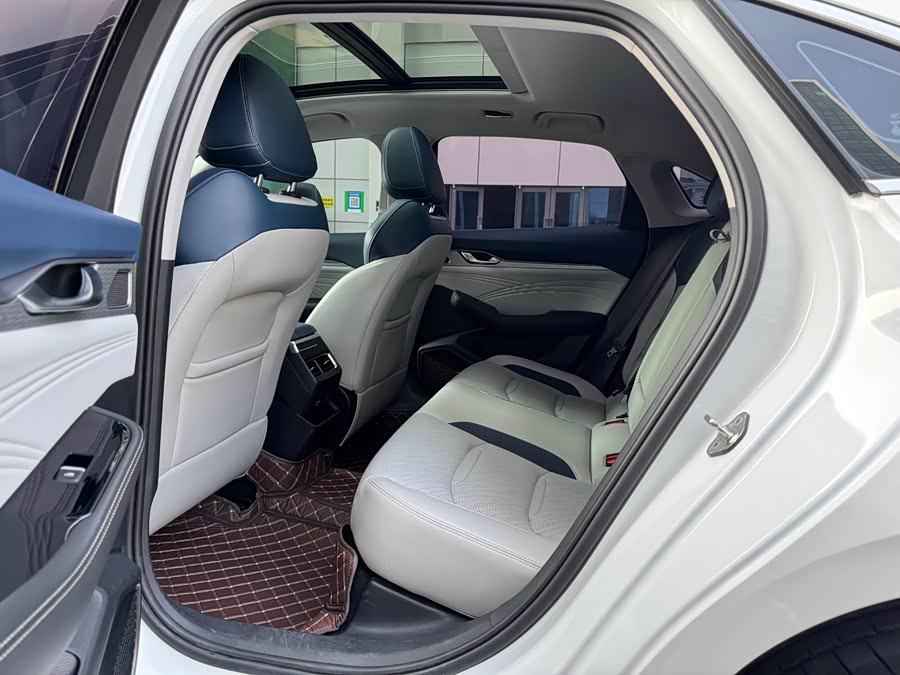 GEELY Preface 2021 image de voiture #7