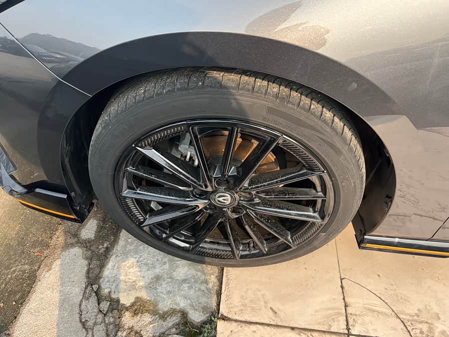 Changan UNI-V 2022 car image #7