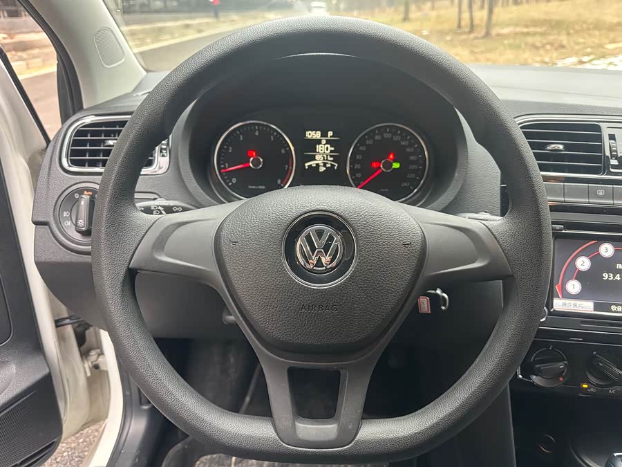 Volkswagen Polo 2016 #7 Volkswagen Polo 2016 car image #7