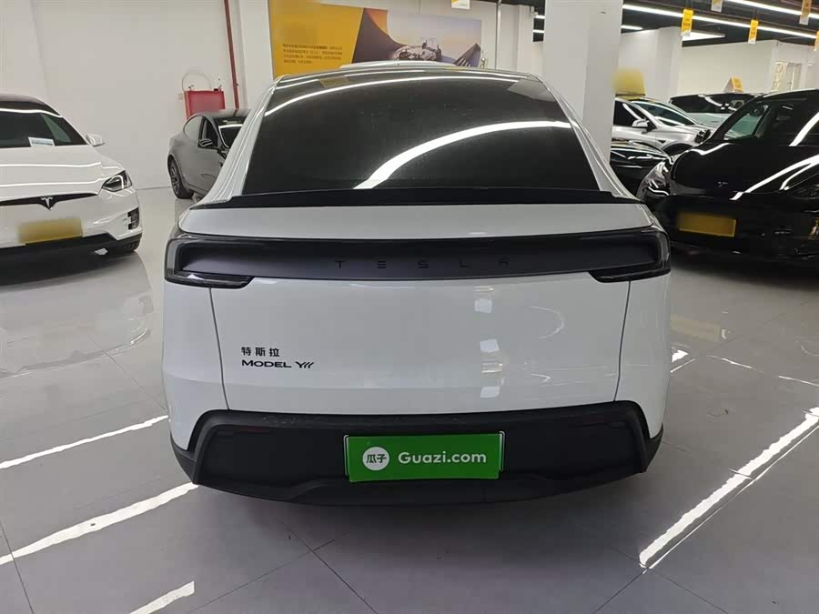 特斯拉 Model Y L 2025 汽车图片 #7