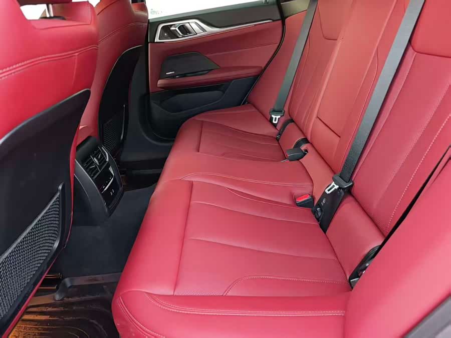 BMW 4 Series 2025 #7 BMW 4 Series 2025 car image #7