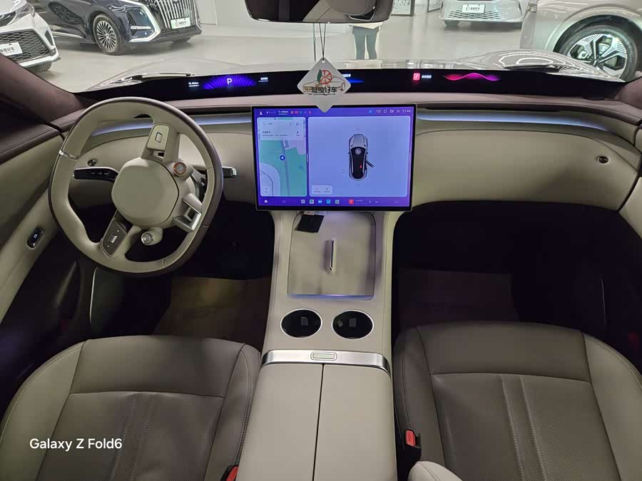 MI YU7 2025 car image #7