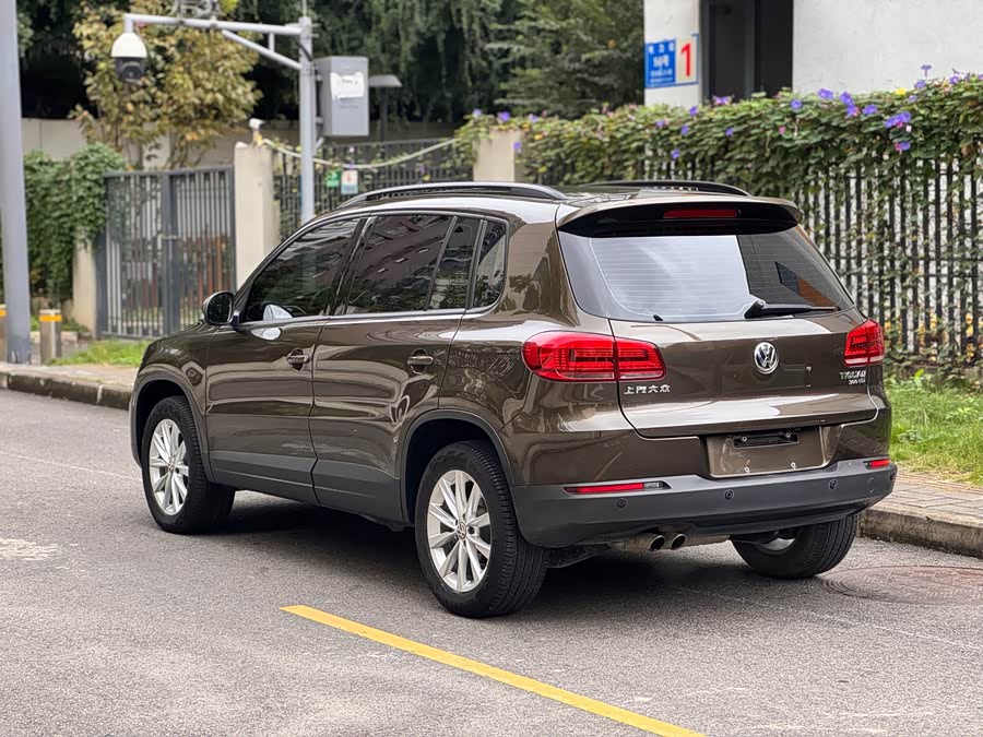 Volkswagen Tiguan 2018 car image #7