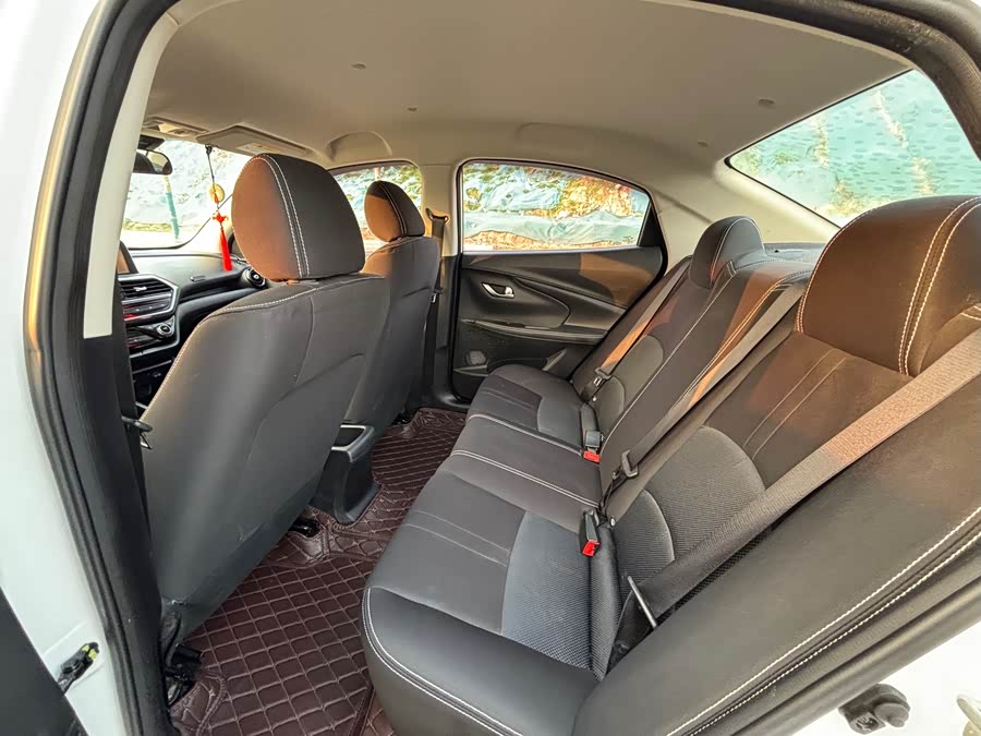 Changan Alsvin 2018 imagem de carro #7