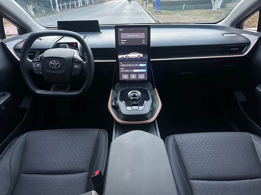 Toyota bZ3 2023 #7 Toyota bZ3 2023 immagine di auto #7