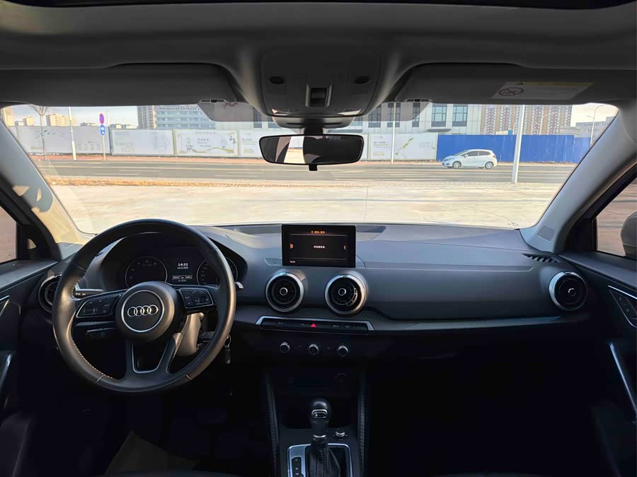Audi Q2L 2022 #7 Audi Q2L 2022 car image #7