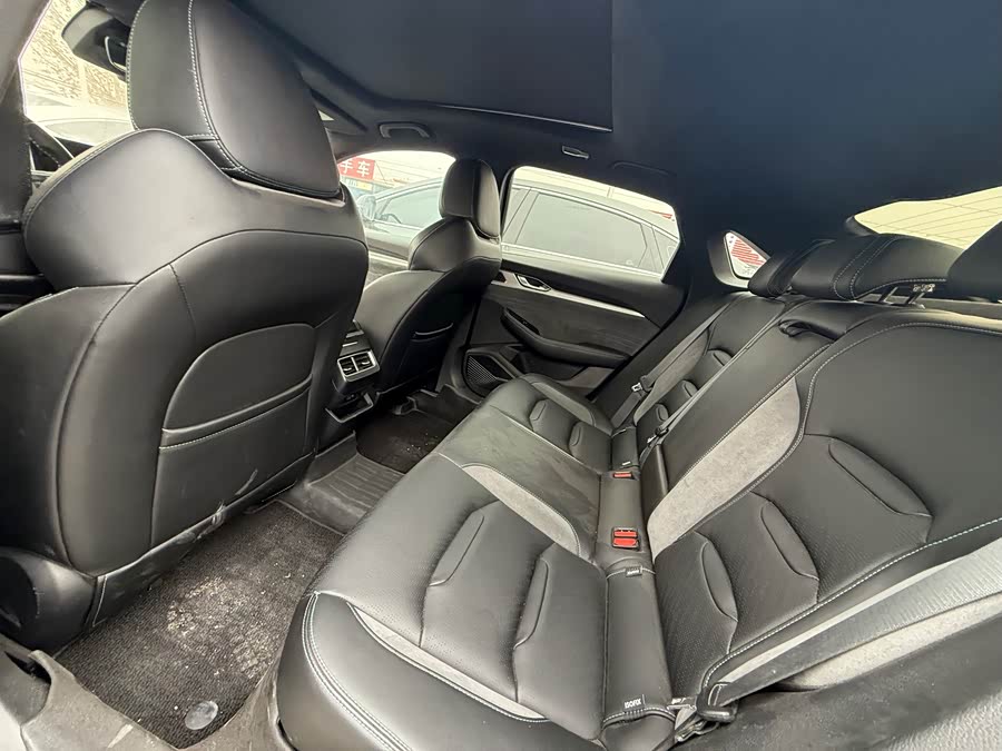 GEELY Preface 2022 car image #7
