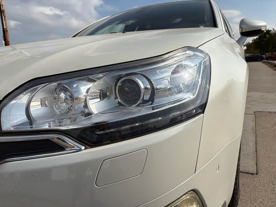 Citroen C5 2015 car image #7