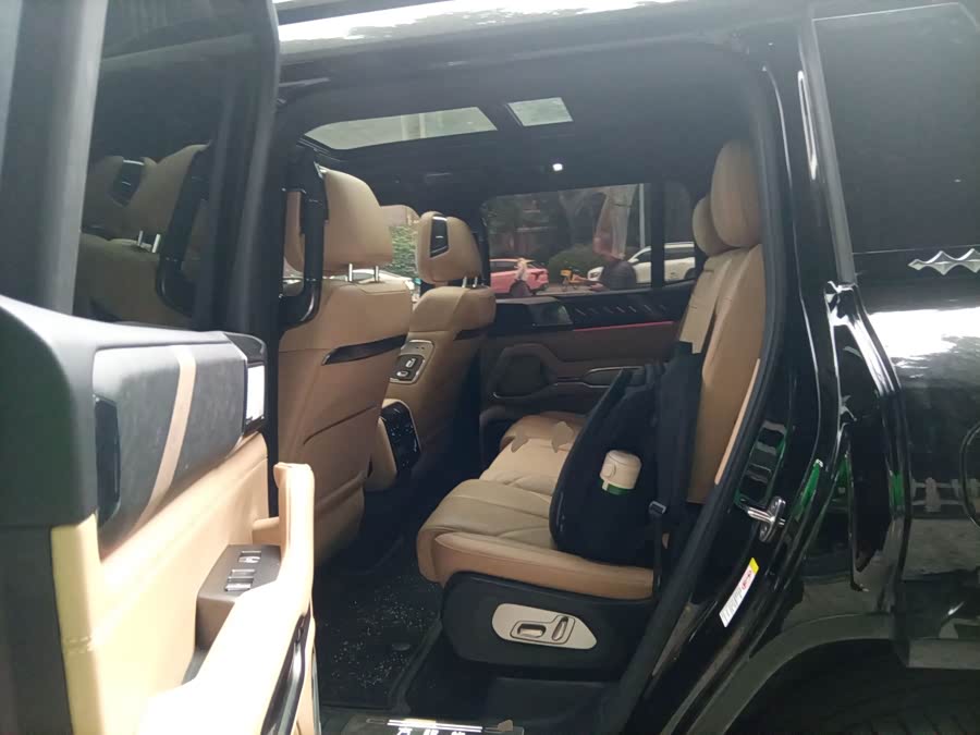 FangChengBao Leopard 8 2024 immagine di auto #7