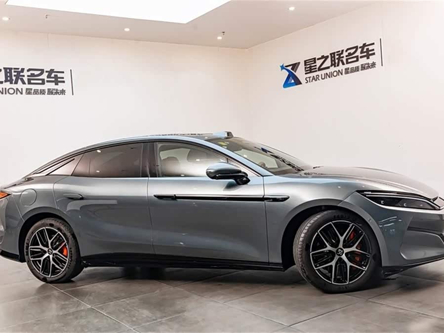 BYD HanL 2025 immagine di auto #7