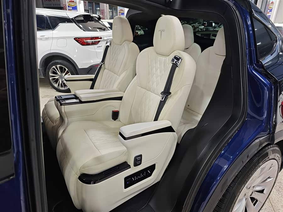 特斯拉 Model X 2017 汽车图片 #7