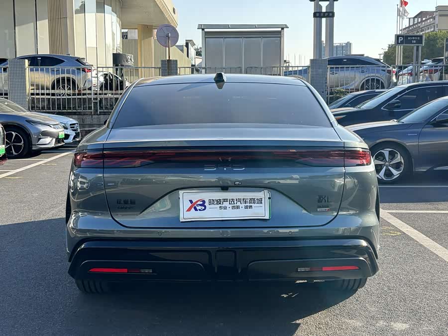 BYD HanL 2025 car image #7
