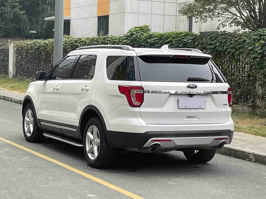 Ford Explorer (Imported) 2017 car image #7