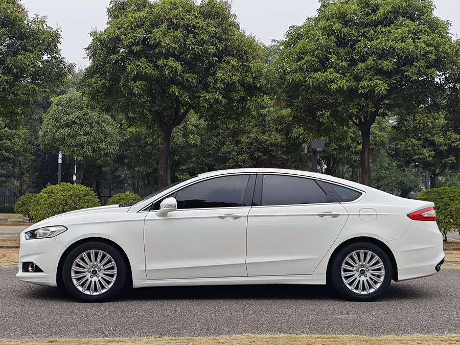 Ford Mondeo 2014 #7 Ford Mondeo 2014 car image #7