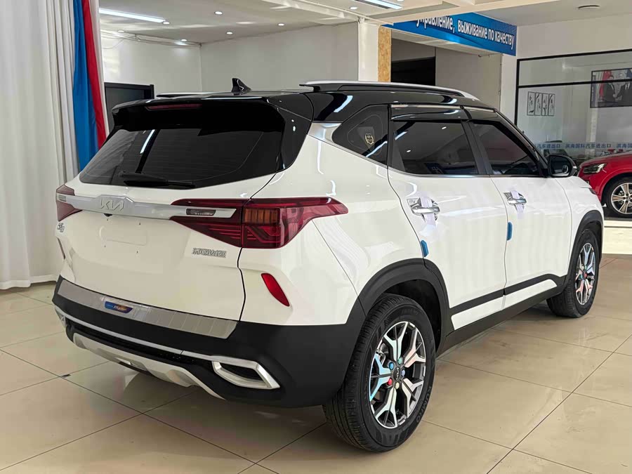 Kia Stonic 2021 image de voiture #7