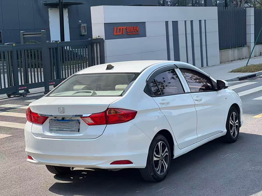 Honda City 2017 صورة سيارة #7