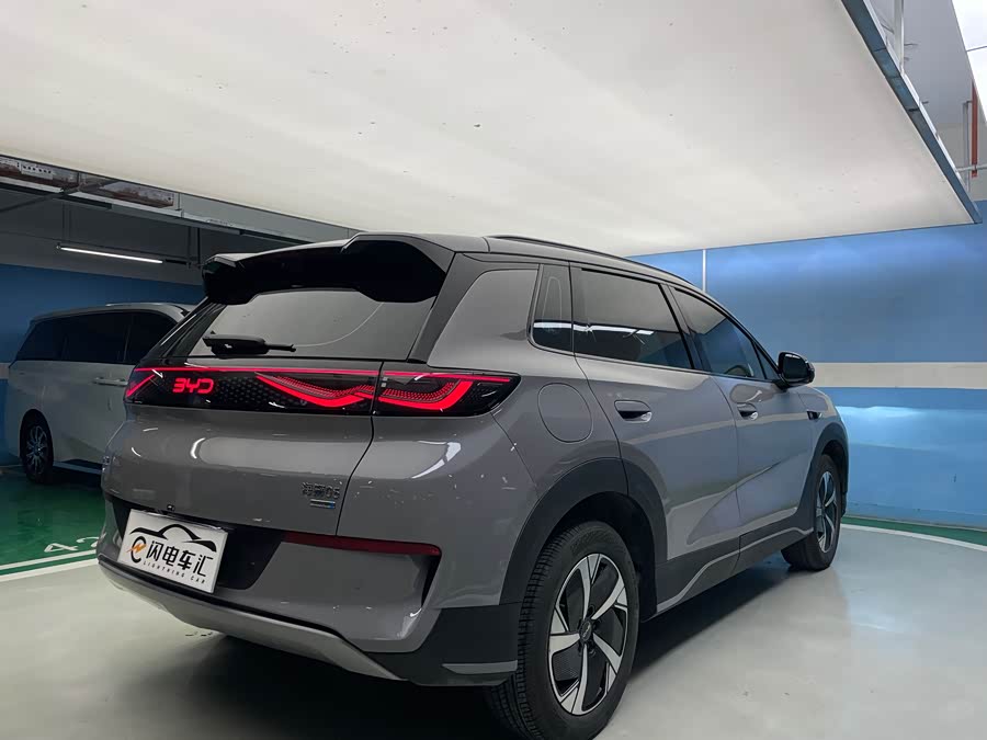 BYD Sea Lion 05 EV 2025 car image #7