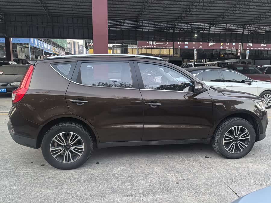 GEELY Vision X6 2017 car image #7