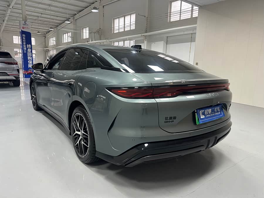 BYD HanL 2025 immagine di auto #7