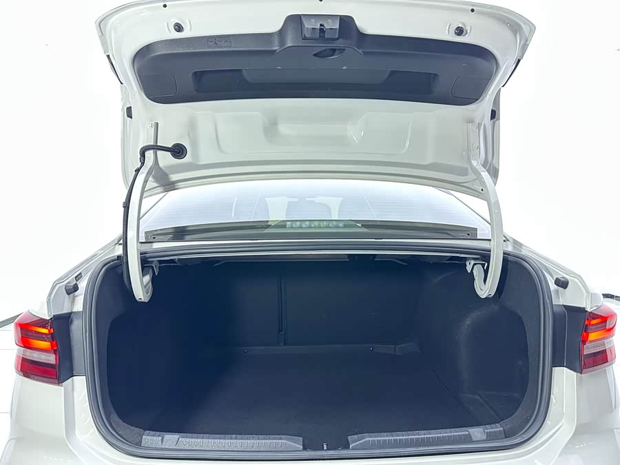 Volkswagen Lavida 2022 car image #7