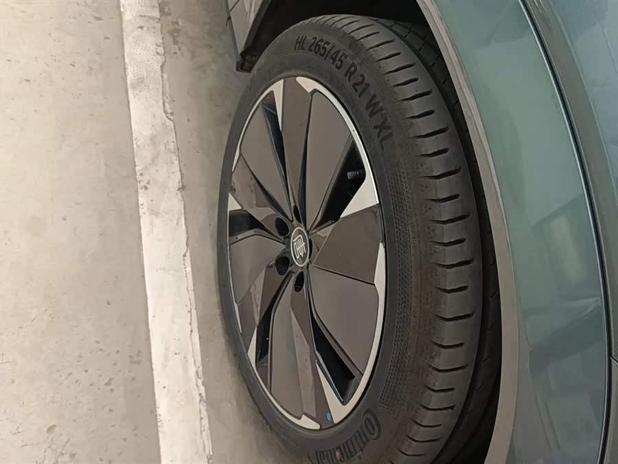 BYD Tang L 2025 car image #7