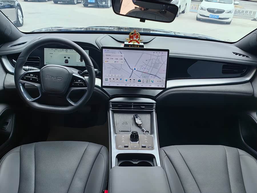 BYD Seal 07 DM-i 2025 car image #7