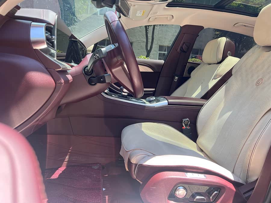 HongQi H9 2021 car image #7