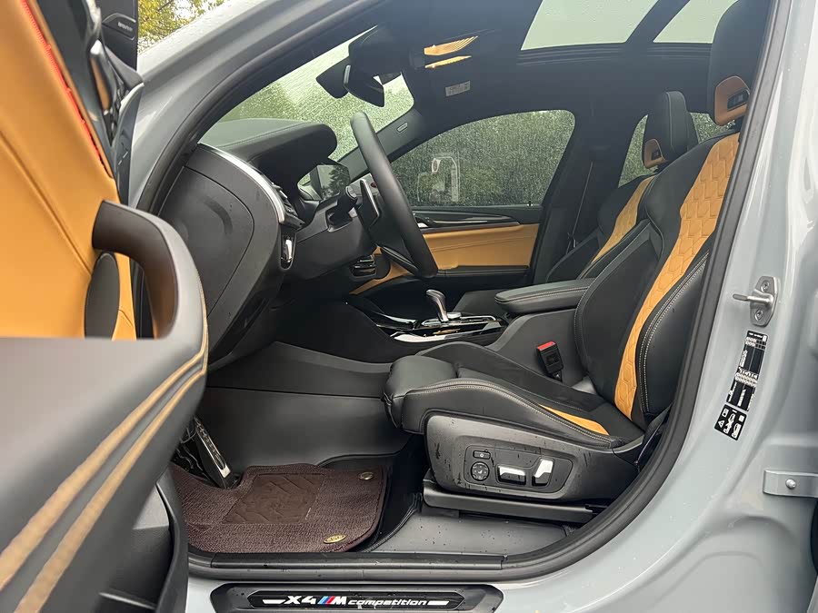 BMW X4 M 2023 car image #7