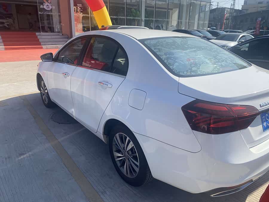GEELY Emgrand 2019 #7 GEELY Emgrand 2019 car image #7
