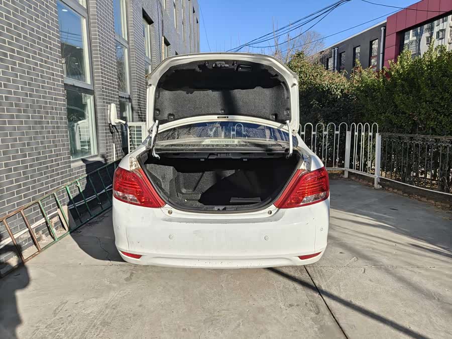 BYD e5 2018 #7 BYD e5 2018 car image #7
