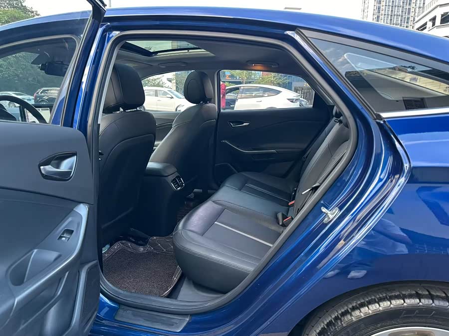 Hyundai Lafesta 2019 #7 Hyundai Lafesta 2019 car image #7