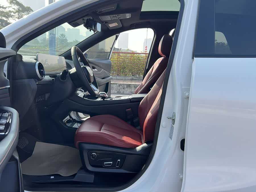 Forthing T5 EVO 2021 #7 Forthing T5 EVO 2021 car image #7