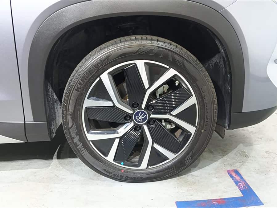 BYD SongL DM-i 2024 car image #7