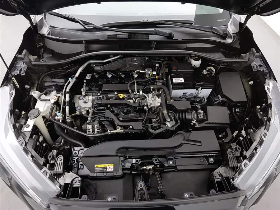 Toyota Frontlander 2023 car image #7