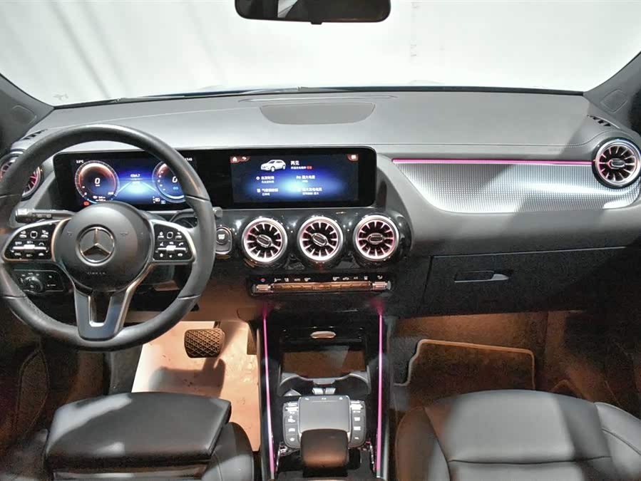 Mercedes-Benz EQA Class 2024 immagine di auto #7