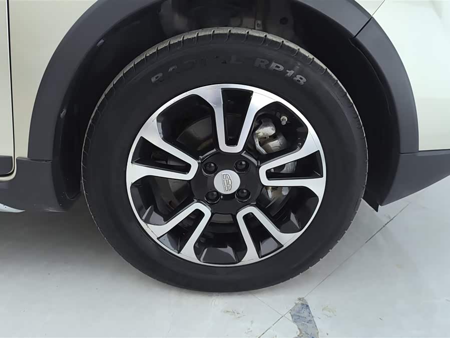 GEELY Vision X3 2018 immagine di auto #7