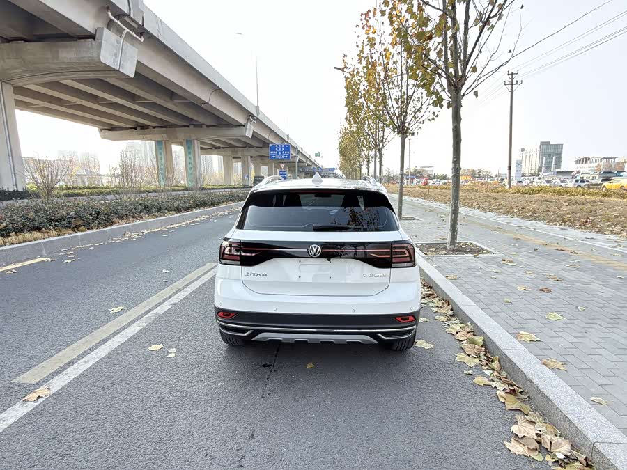 Volkswagen T-Cross 2020 #7 Volkswagen T-Cross 2020 car image #7