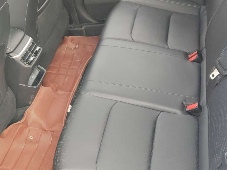 GEELY Emgrand 2021 car image #7