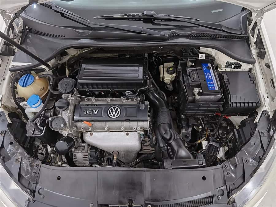 Volkswagen Golf 2013 car image #7