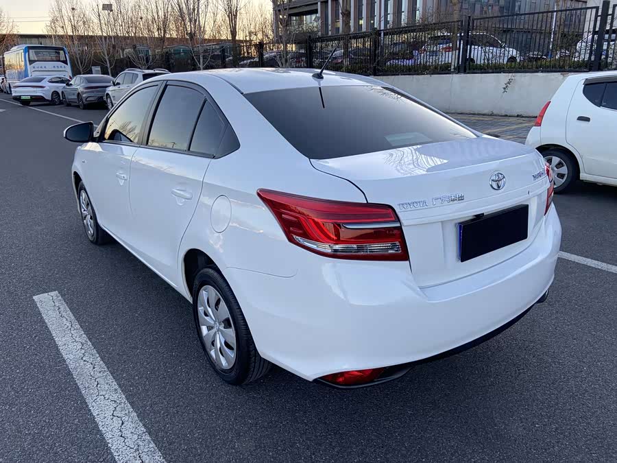 Toyota Yaris L Zhixiang 2018 صورة سيارة #7