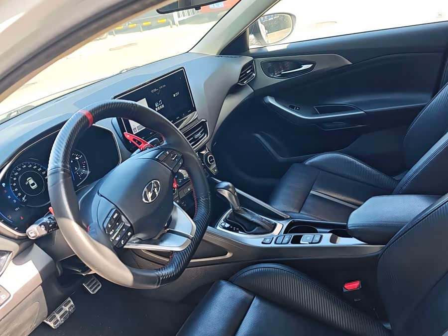 Hyundai Lafesta 2020 car image #7