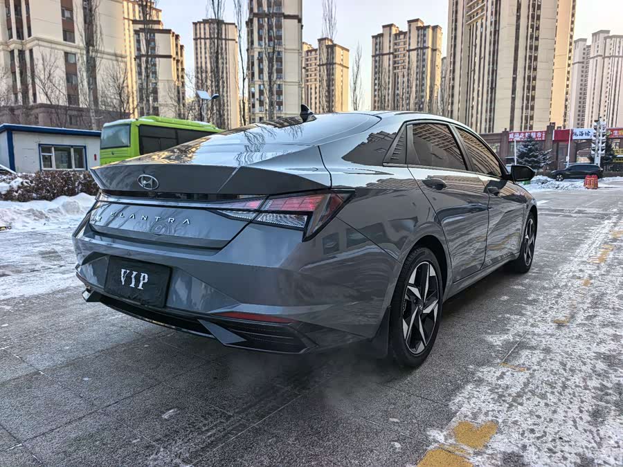 Hyundai Elantra 2022 car image #7