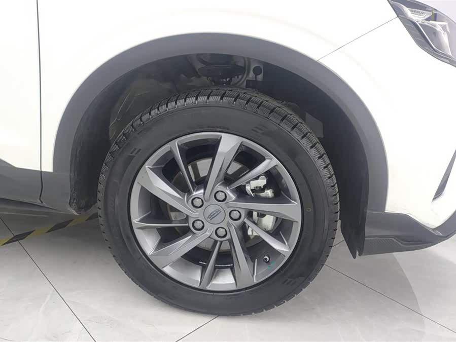 GEELY Coolray 2025 car image #7