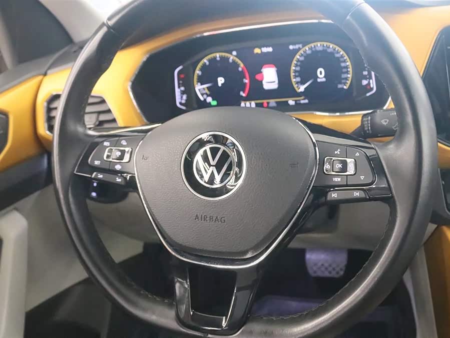 Volkswagen T-Cross 2022 car image #7