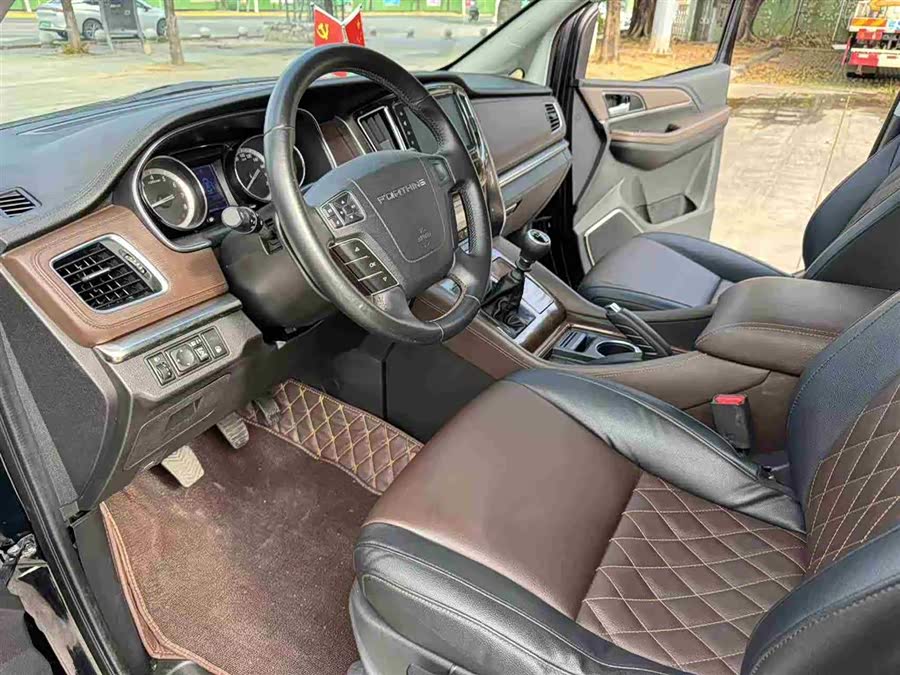 Forthing M7 2024 صورة سيارة #7