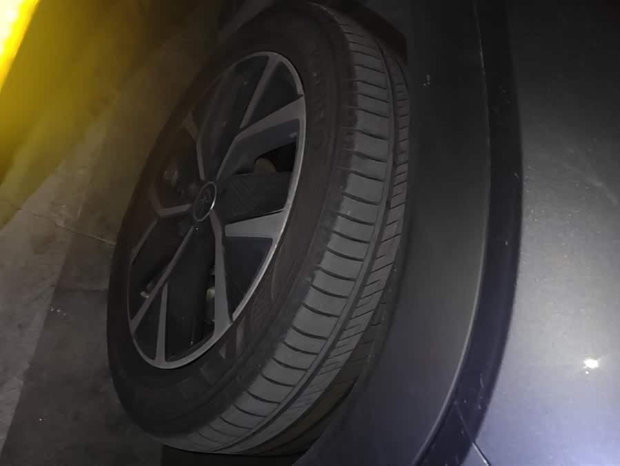 BYD SongL DM-i 2024 car image #7