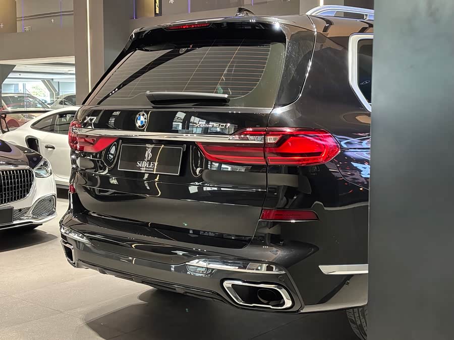 BMW X7 2020 immagine di auto #7