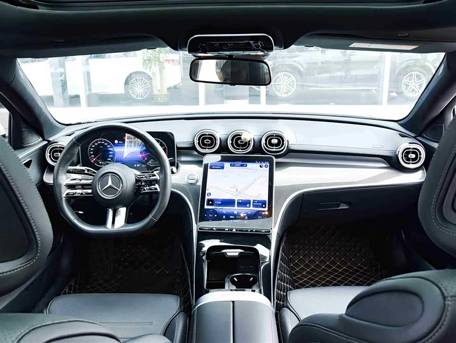 Mercedes-Benz C Class 2023 car image #7