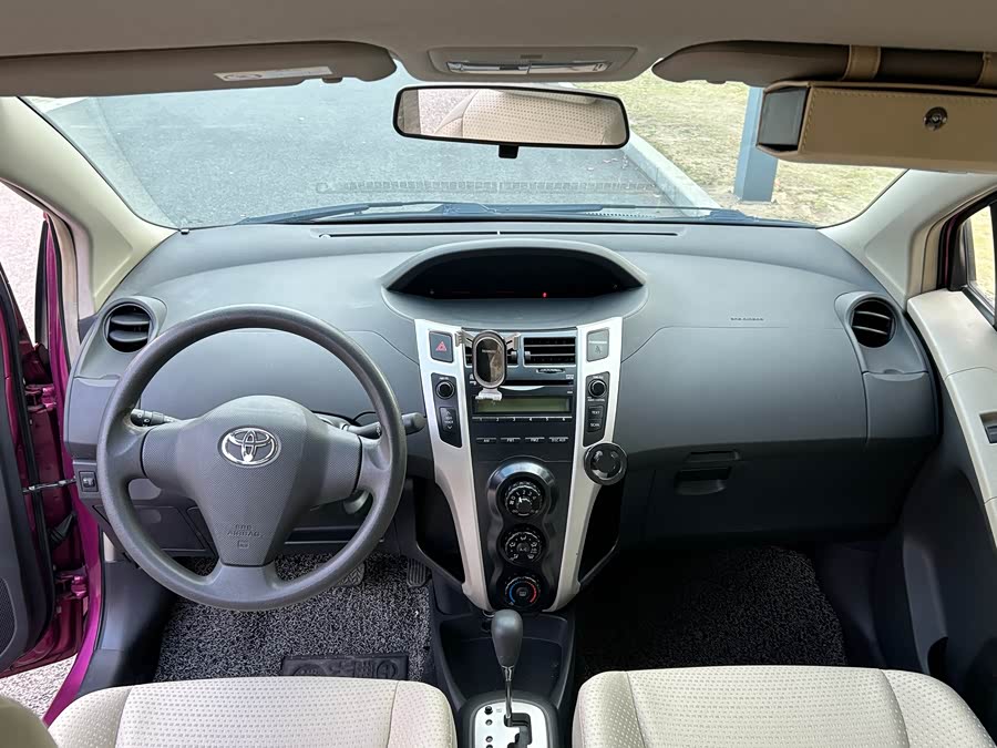 Toyota Yaris 2012 #7 Toyota Yaris 2012 imagen de coche #7