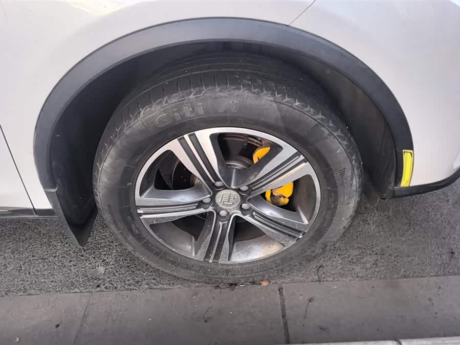 BYD Tang 2019 car image #7